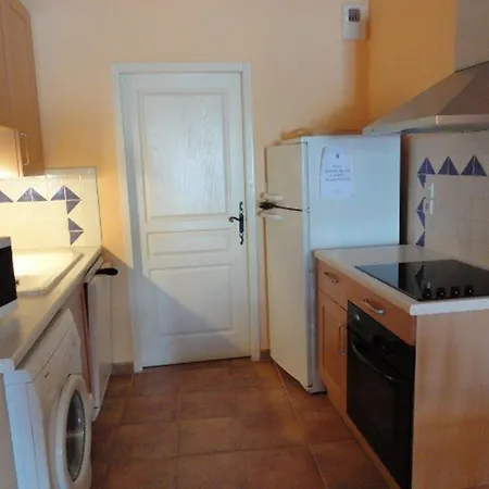 Cosy Avec Piscine Au Coeur Du Plateau De Valensole - Fr-1-822-13 Apartment